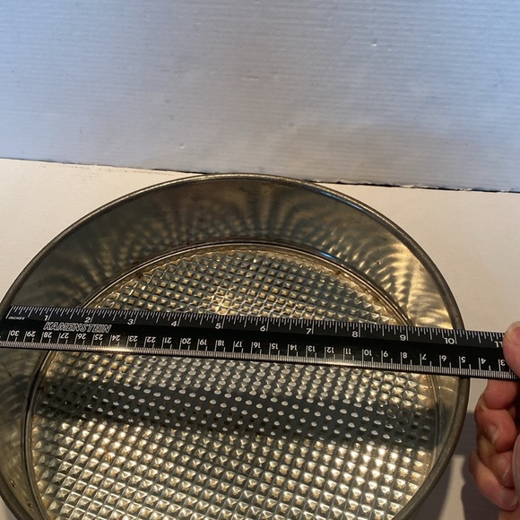 Springform Pan 10” Interior Diameter - Picture 2 of 3
